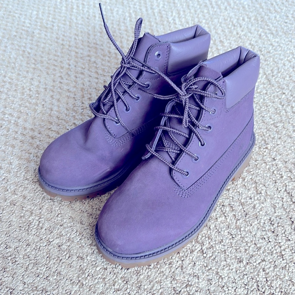 Unused Timberland boots -kids size 2